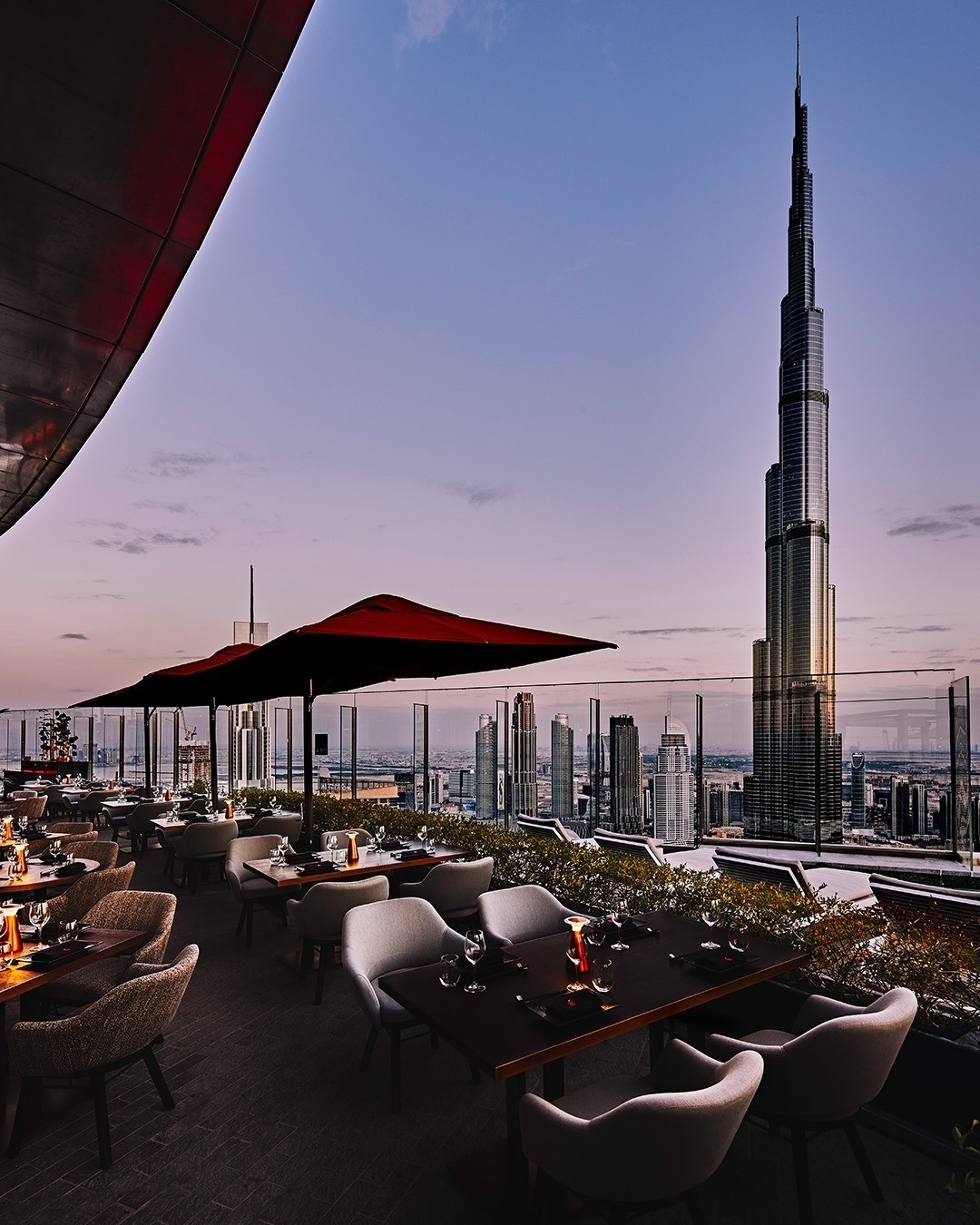 burj khalifa view restaurant dubai ce la vi