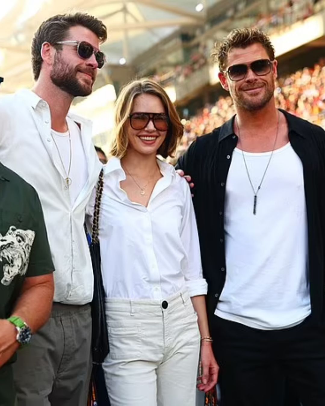 Chris Hemsworth and liam Hemsworth - Celebs at F1