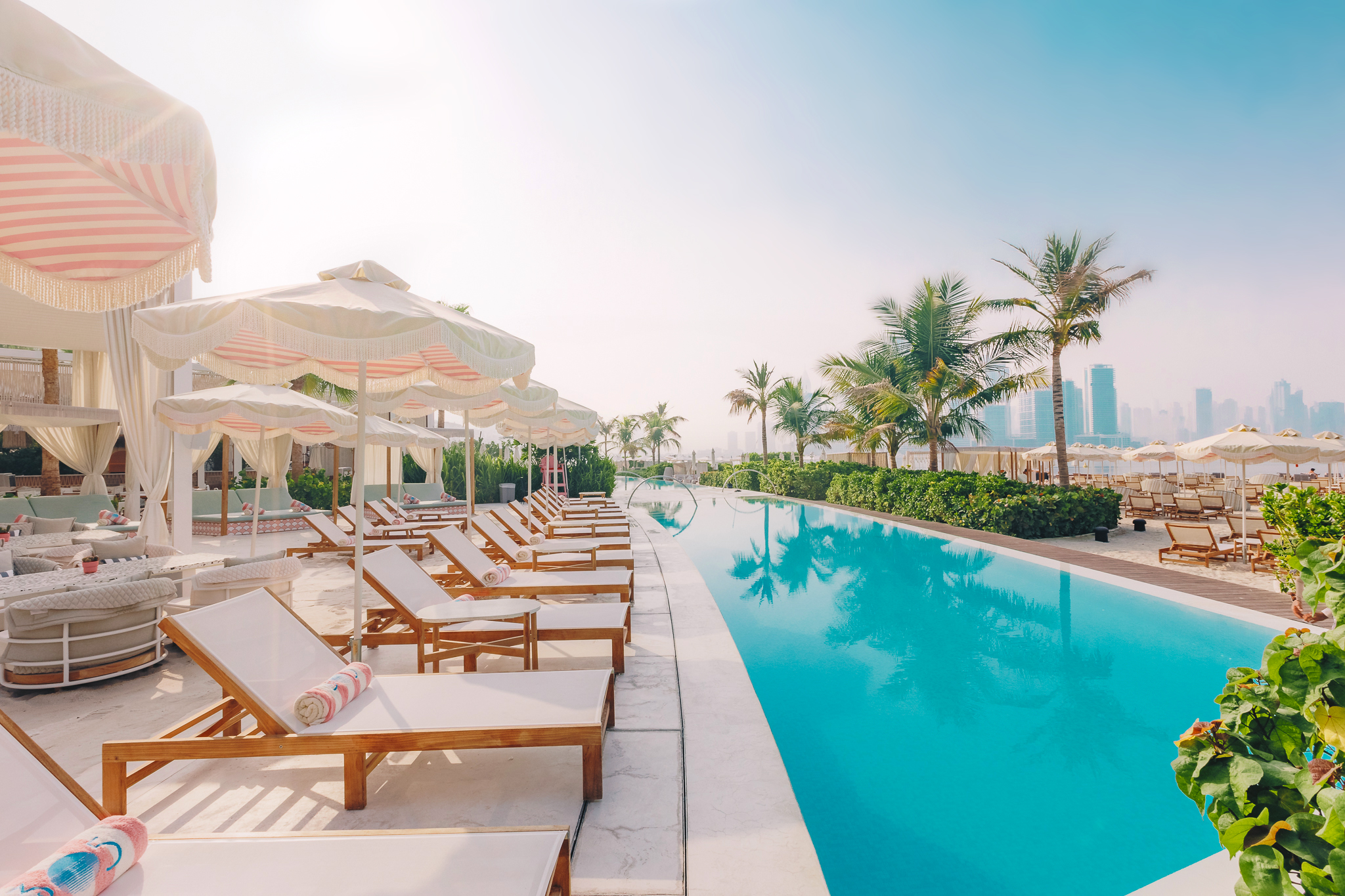 DUBAI WEEKEND
