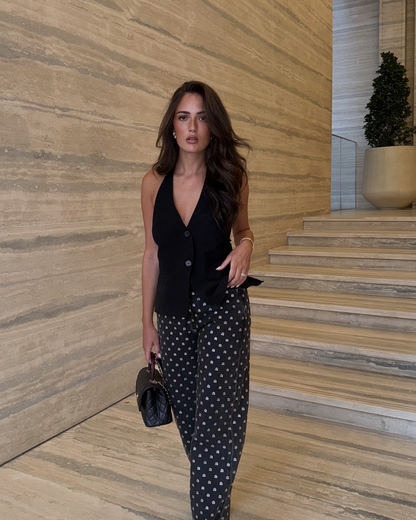 YASMINE ZAHRAN WEEKEND Guide