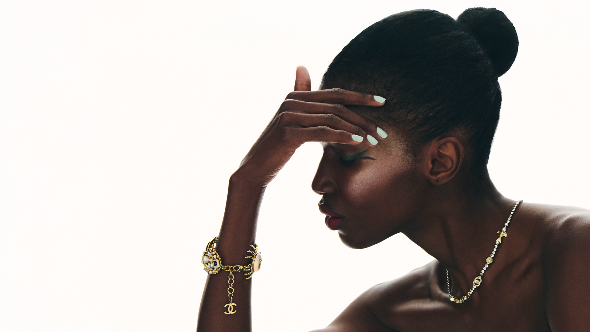 CHANEL-BEAUTY-11.png