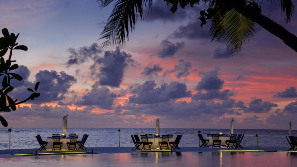 Four seasons kuda huraa