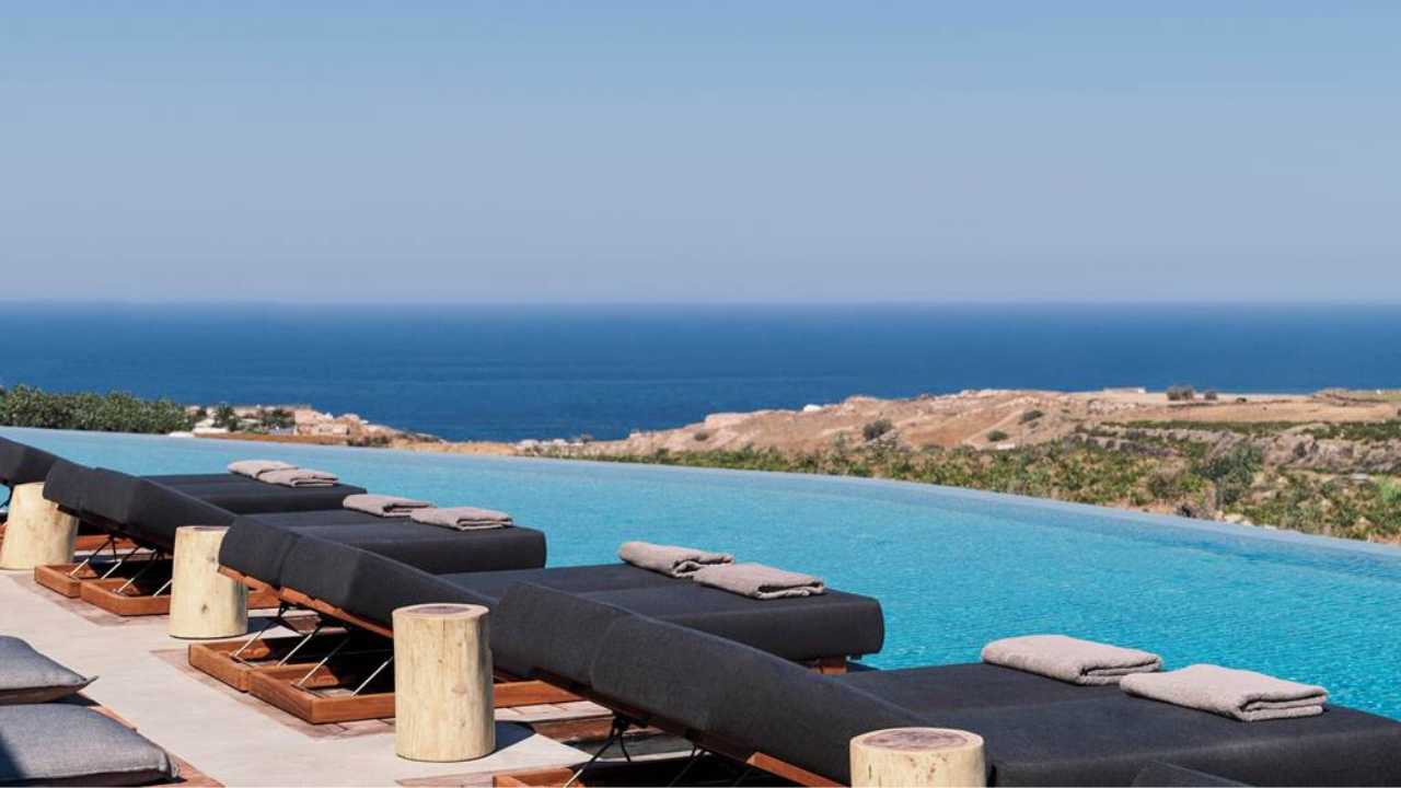 The GRAZIA Retreat: Magma Resort Santorini