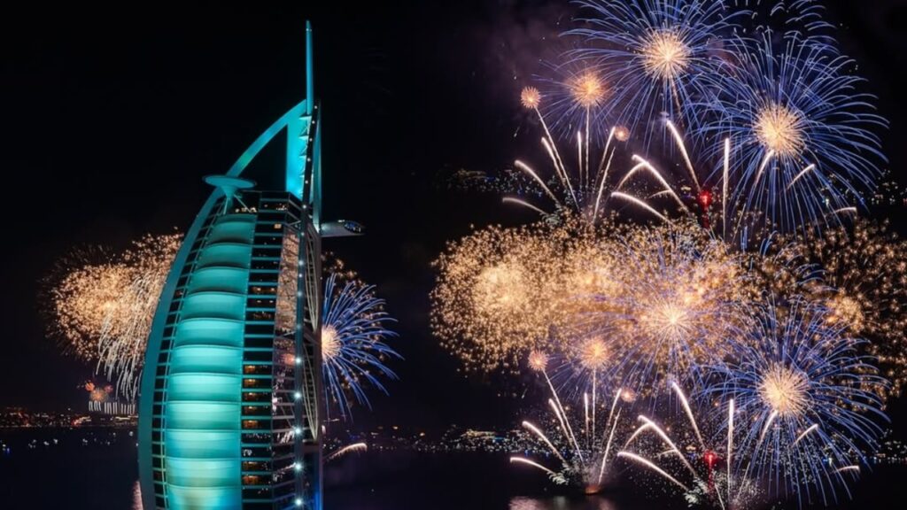 Where to Watch the NYE Fireworks Dubai and Abu Dhabi