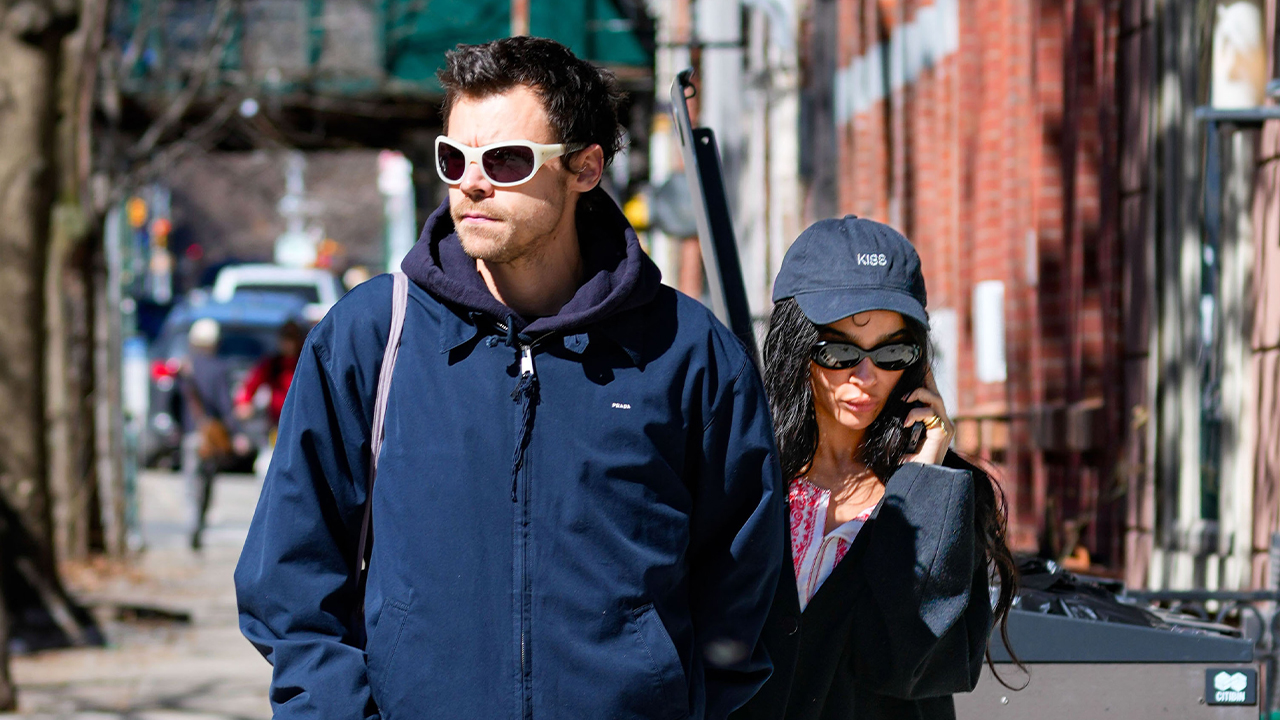 Zoë Kravitz & Harry Styles Spark Engagement Rumours With Sizeable Clue