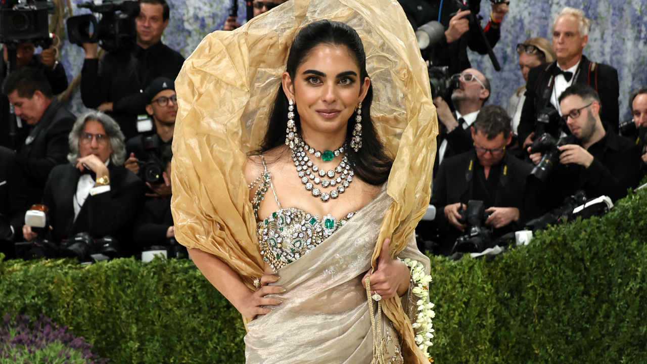 Isha Ambani Just Wore the Most Extraordinary Saree In Met Gala History – And It Took 1,200 Hours To Make