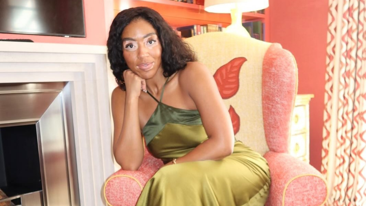 "Maktoub": How Love Is Blind UK's Yasmin Brought Her Middle Eastern Roots To The Pods