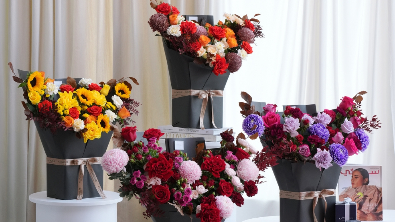 The Beauty Of Autumn Florals Takes Centre Stage This Season