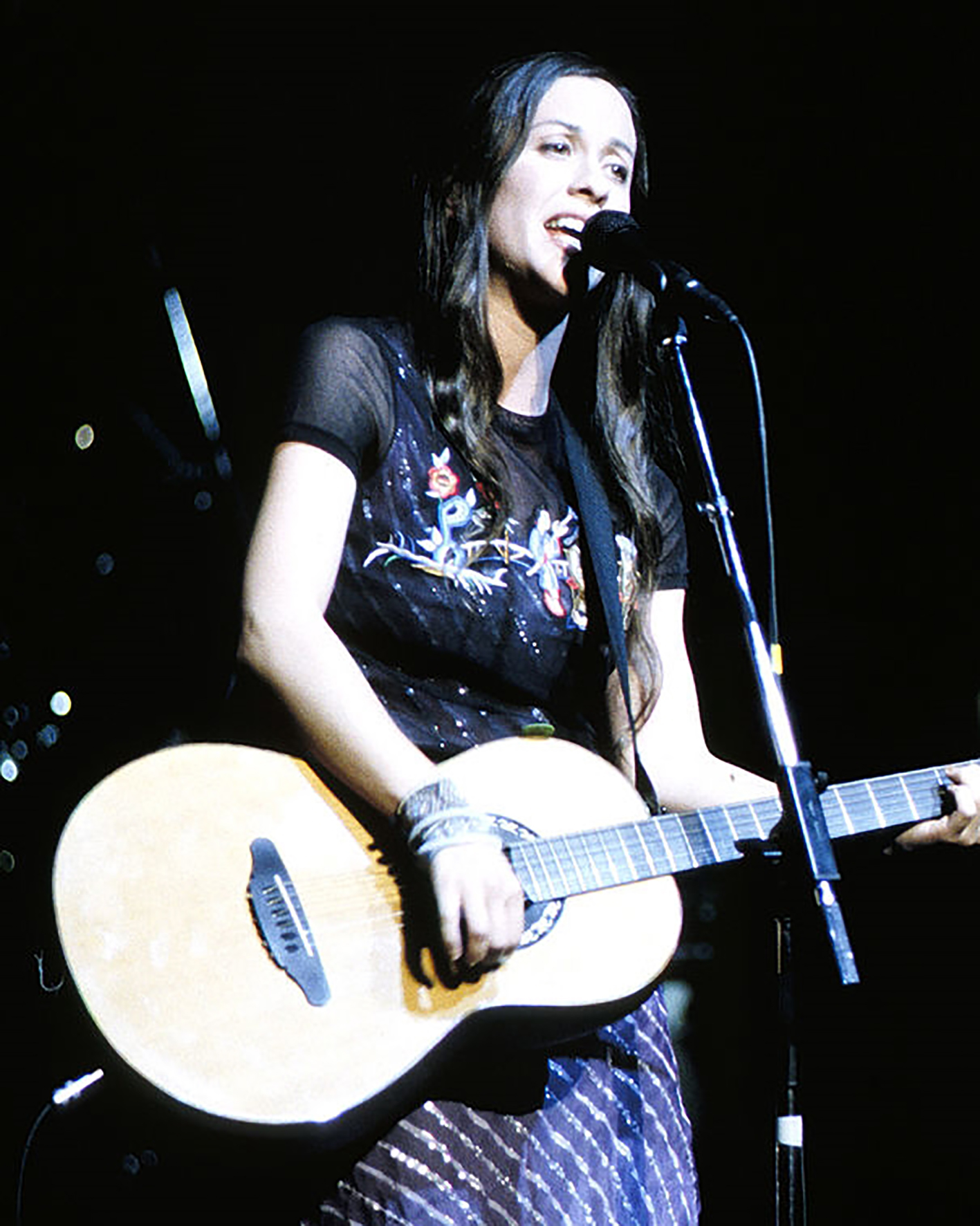 Alanis Morissette: ellas eran nuestras musas de estilo de los 90's