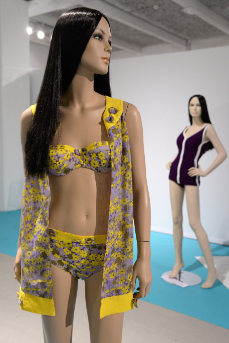 bikini-60-exposition-bikini-nuits-de-satin-efbfbd-patrice-gaulupeau
