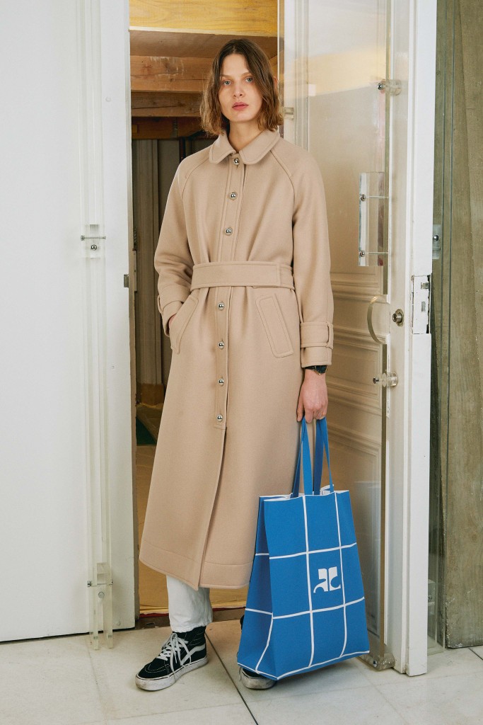 Courrèges RTW Fall 2017