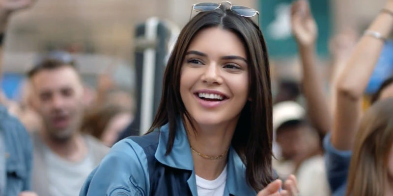 Retiran el comercial de Kendall Jenner