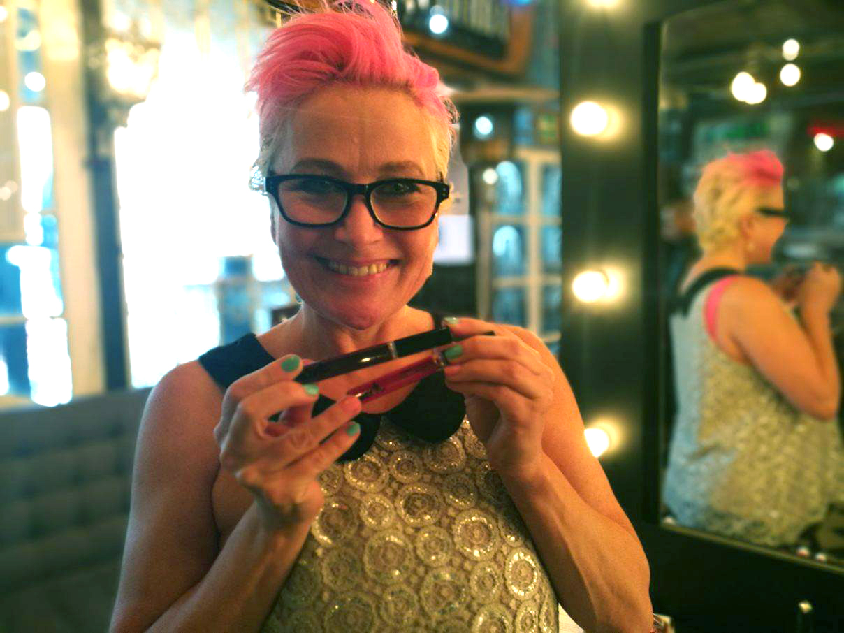 Charlie Green y su marca de color para AVON