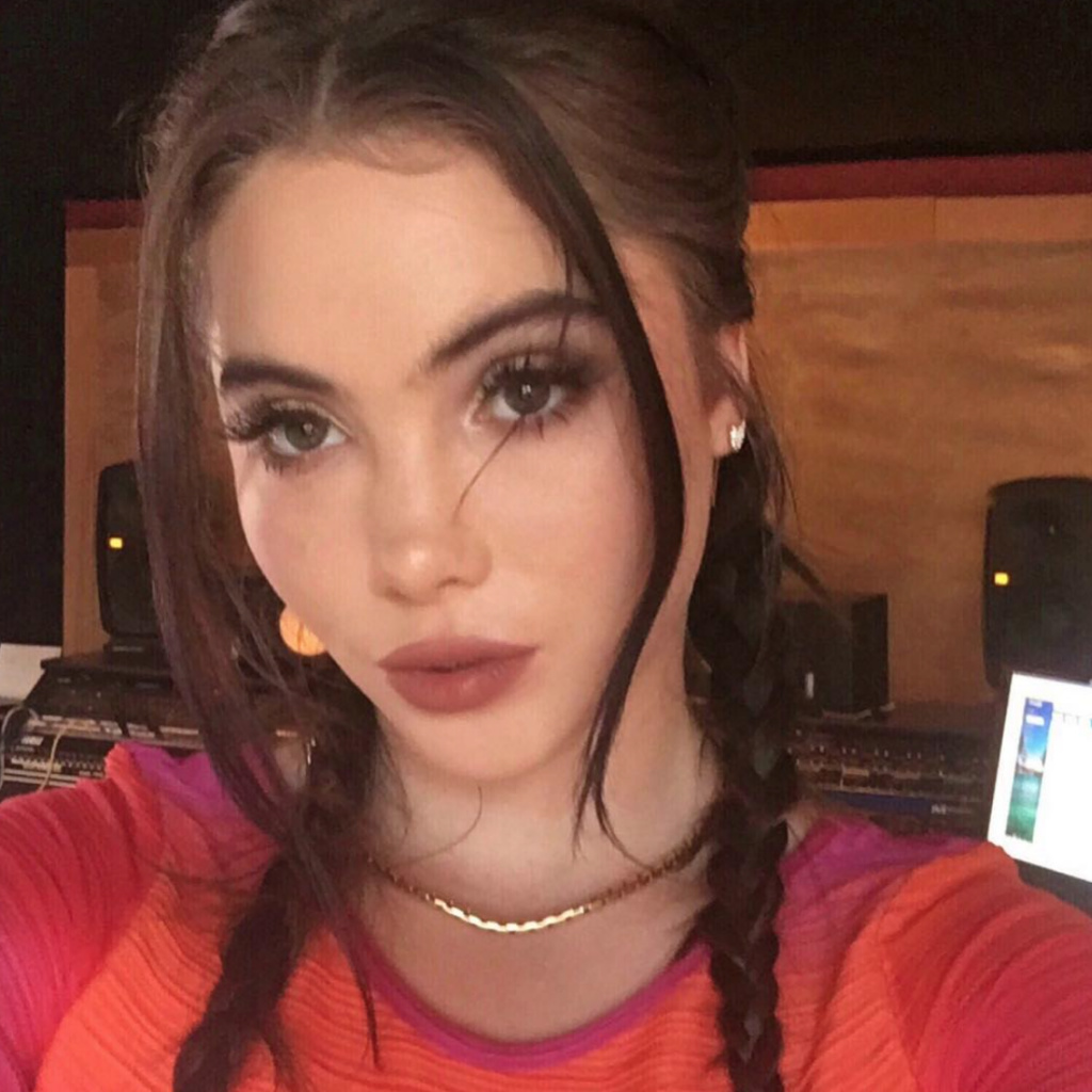 MCKAYLA MARONEY INSTAGRAM 