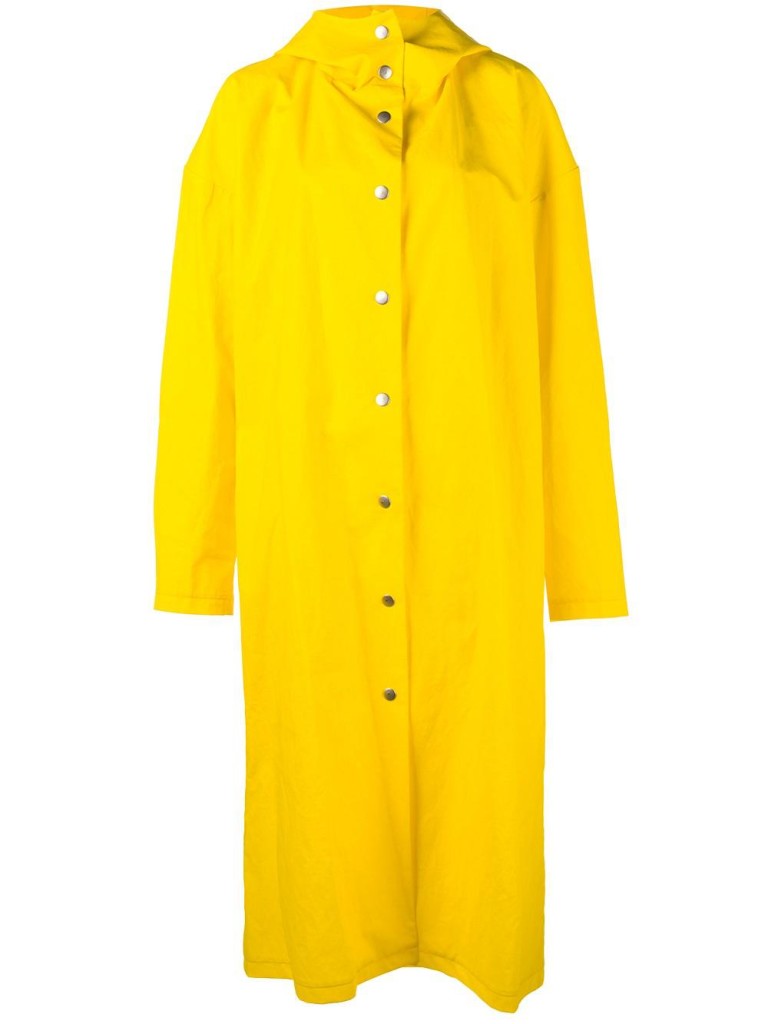 IMPERMEABLES RAINCOAT LOOKS GRAZIA PICKS AWAKE