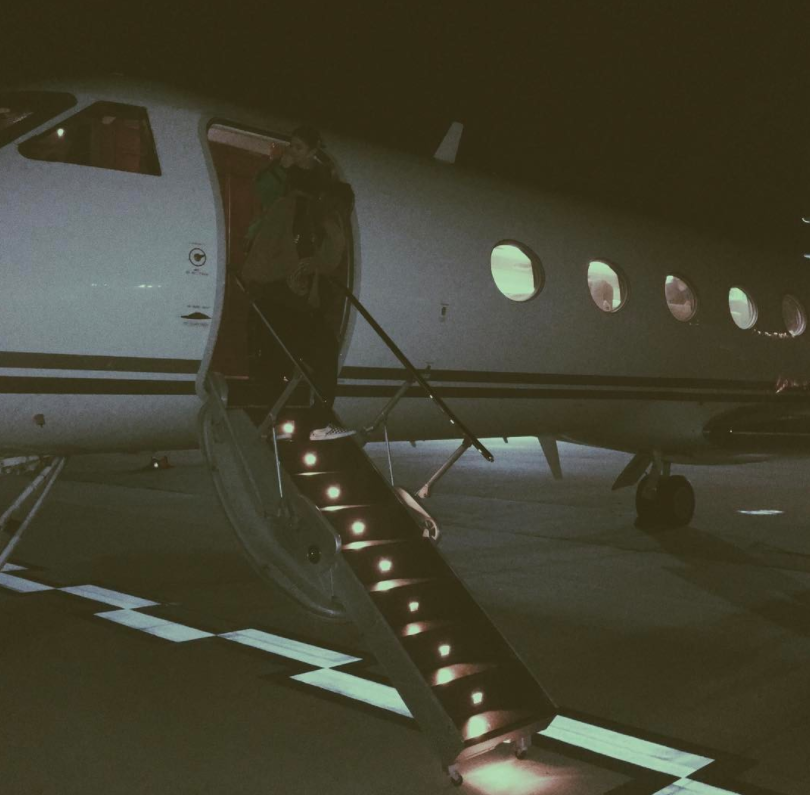kylie jenner travis scott jet