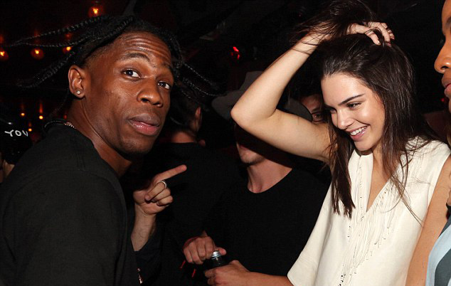 Kendall Jenner Aprueba A Travis Scott Grazia Mexico Y Latinoamerica