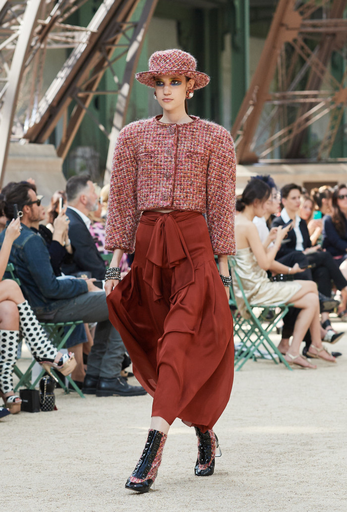 El tributo haute couture de Karl para Gabrielle Chanel
