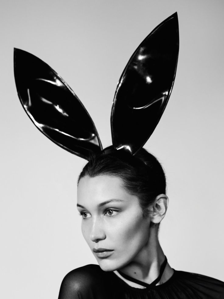 Atsuko Kudo y "las" poderosas bunny ears