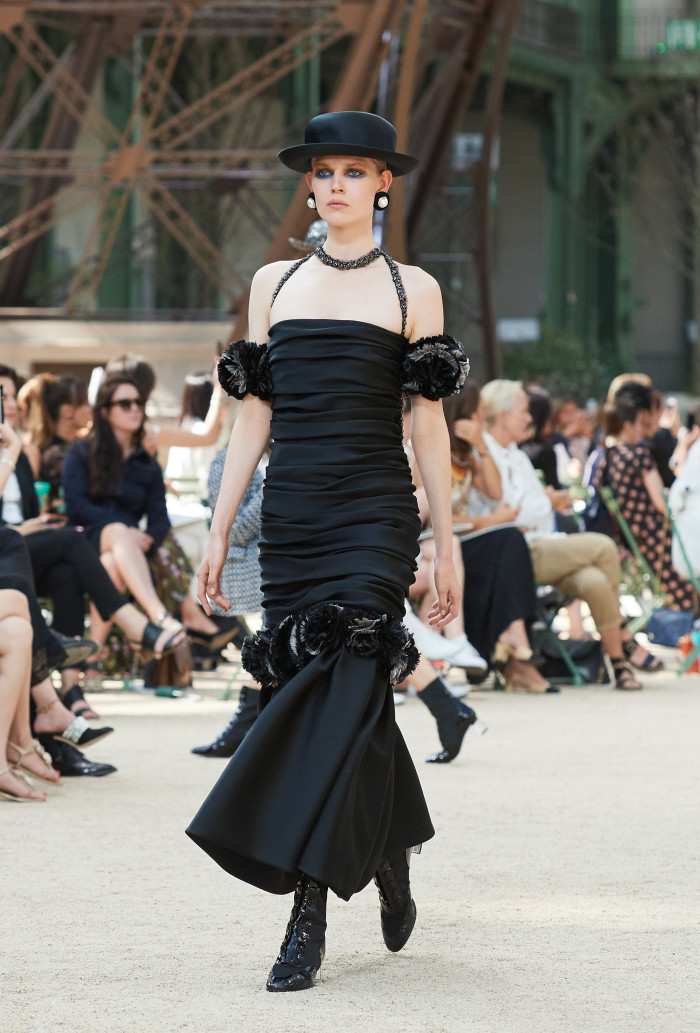 El tributo haute couture de Karl para Gabrielle Chanel