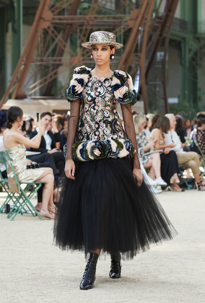 El tributo haute couture de Karl para Gabrielle Chanel