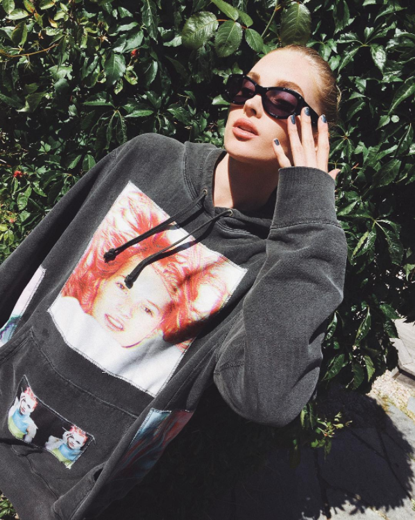 ELSA HOSK SWEATER LUNES