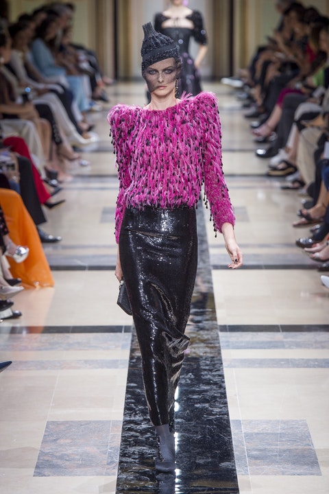 SOMBREROS HAUTE COUTURE FW17 ARMANI PRIVÉ
