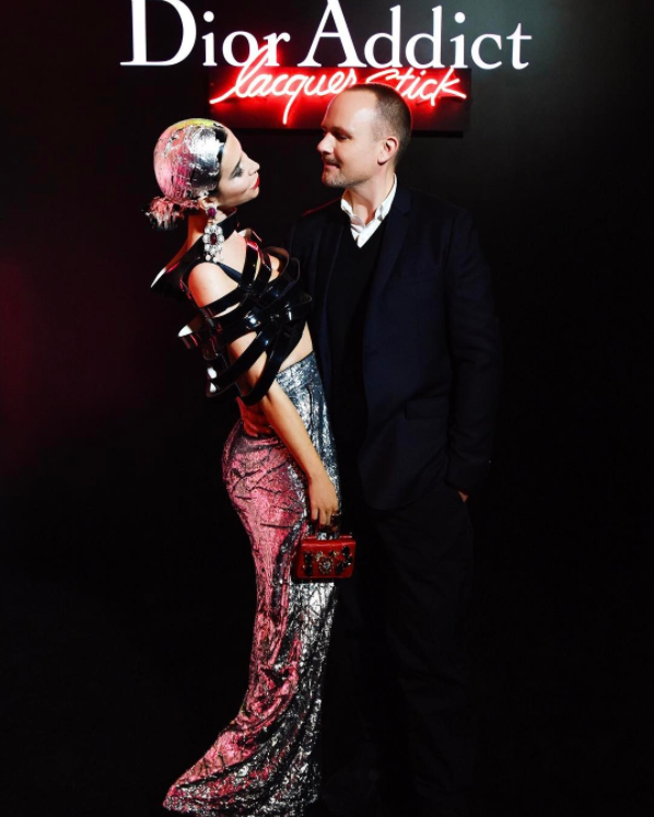 Aureta Thomollari: curadora de lo cool y apasionada de la moda Aureta Thomollari: curadora de lo cool y apasionada de la moda