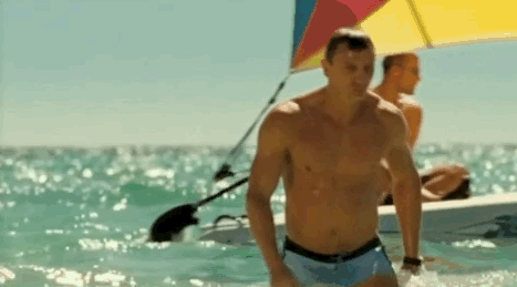 DANIEL-CRAIG-JAMES-BOND-GIF