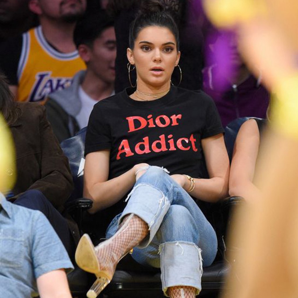 JADORE-DIOR-T-SHIRT-KENDALL