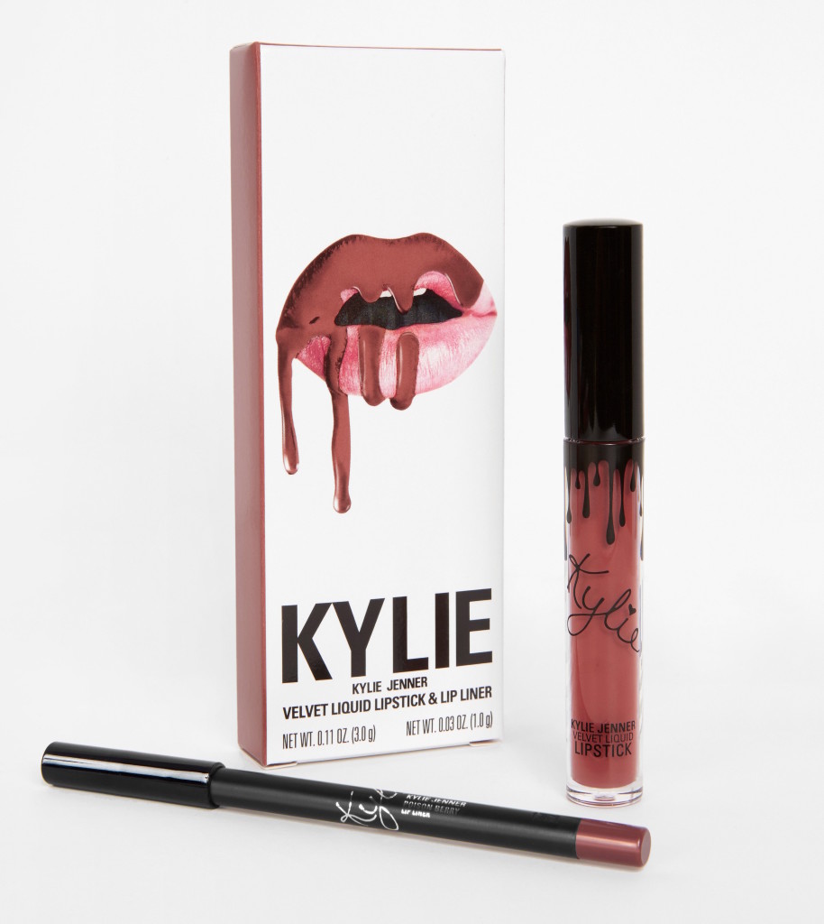 KYLIE-JENNER-TENDENCIA-LABIOS-POISON-BERRY