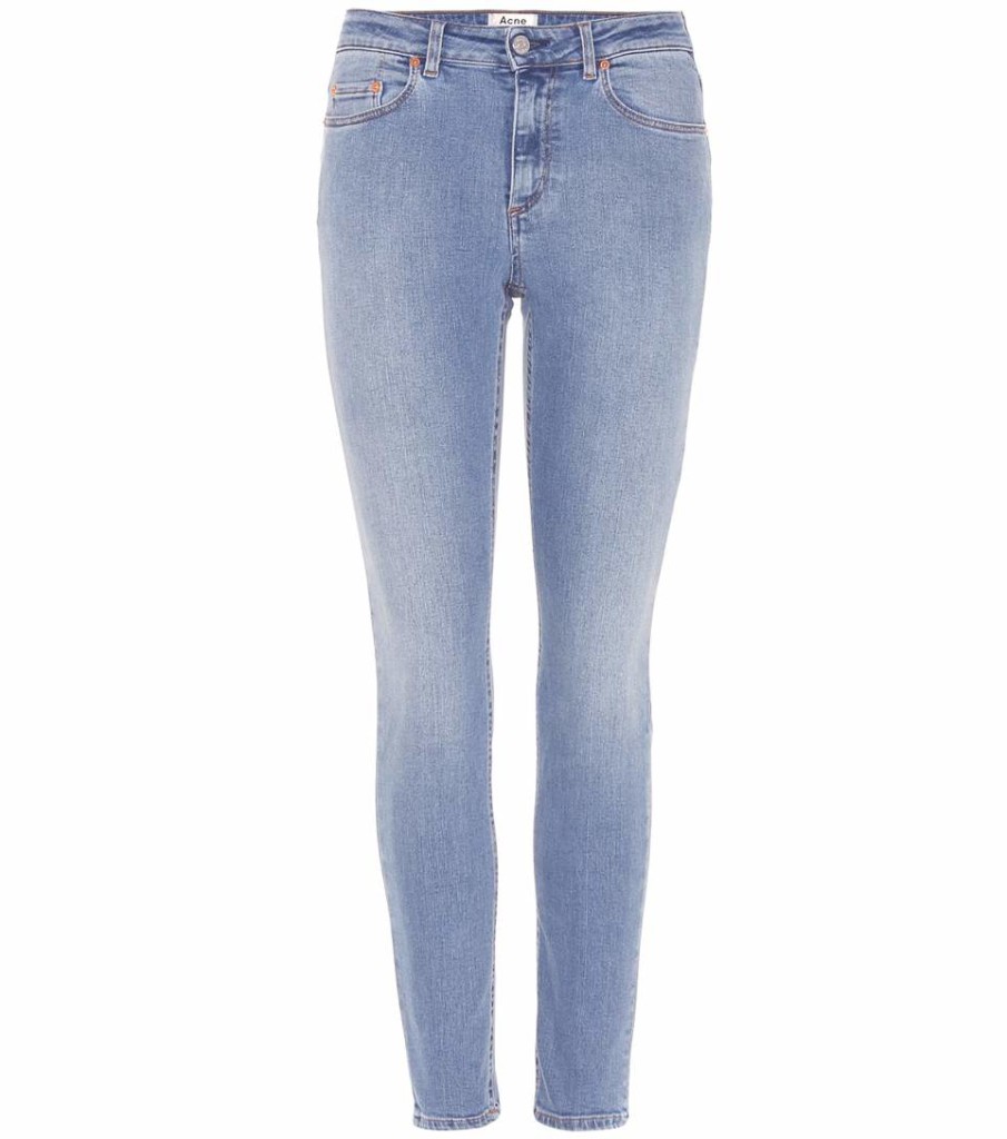 NICKI-MINAJ-INSTA-LOOK-GRAZIA-ACNE