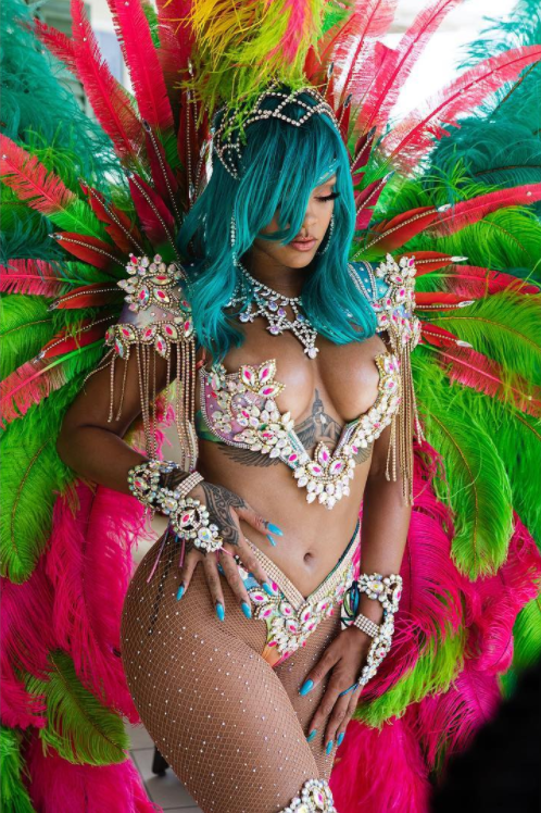 Rihanna se transformó en una sirena
