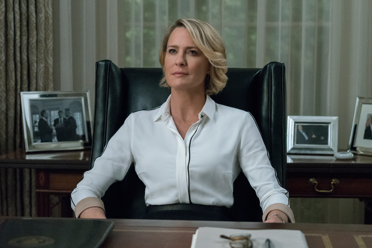 CLAIRE-UNDERWOOD-CLOSET-CLOSET-6