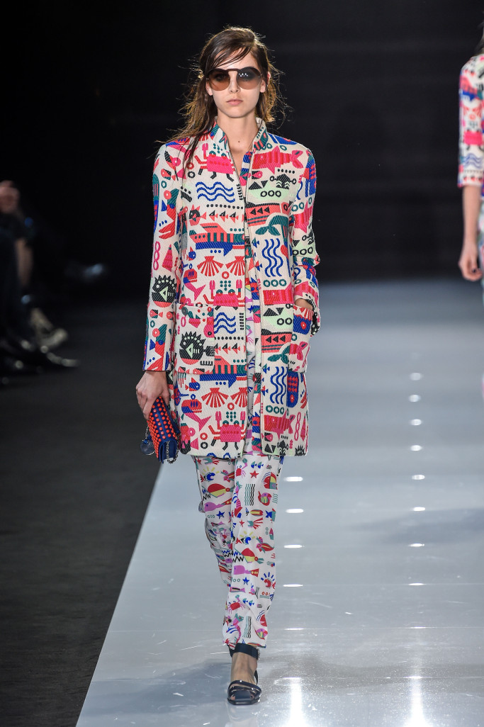 Versus Versace y Emporio Armani toman LFW