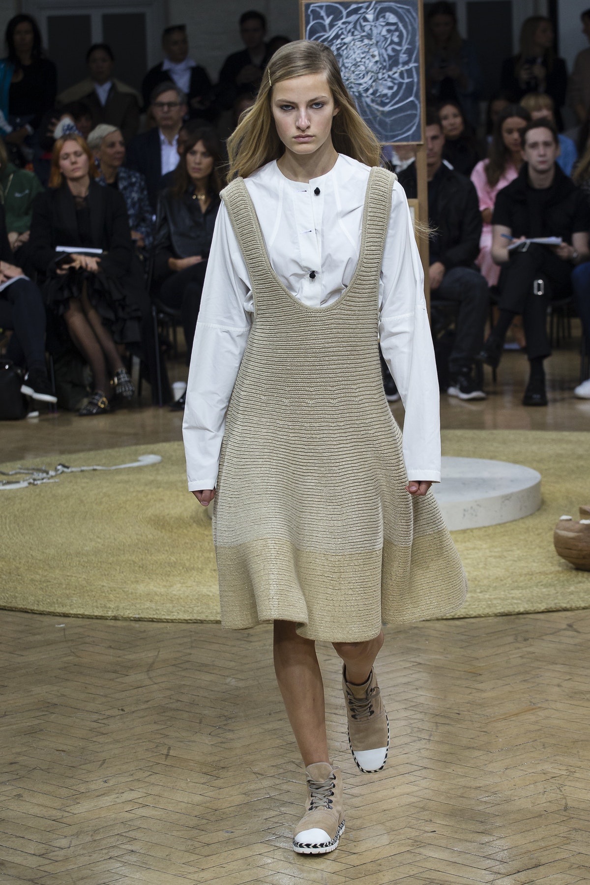 j_w_anderson_look_29_ready_to_wear_spring_2018