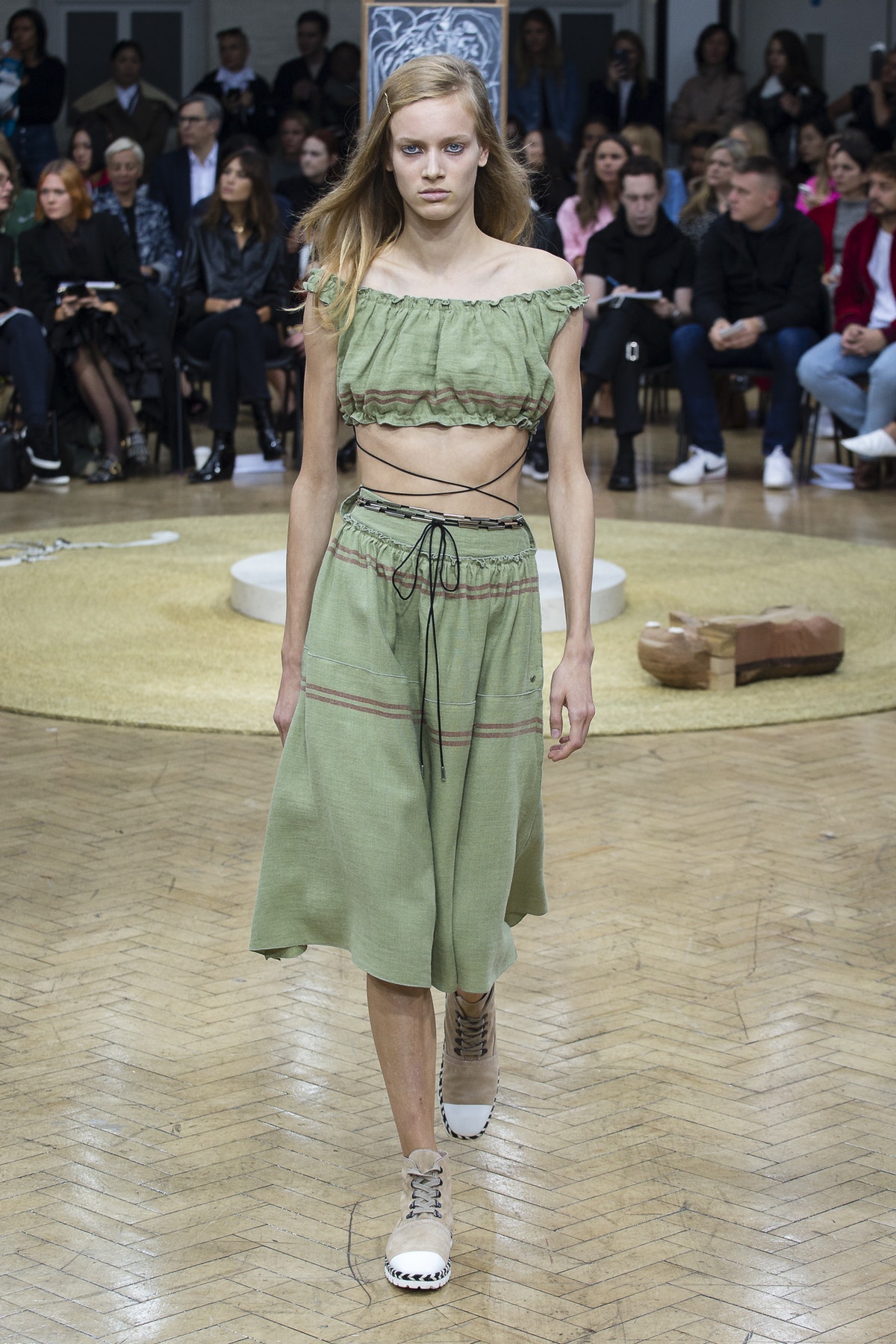 j_w_anderson_look_8_ready_to_wear_spring_2018