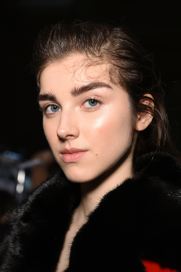 cejas-de-impacto-invierno-destacada-christopher-kane