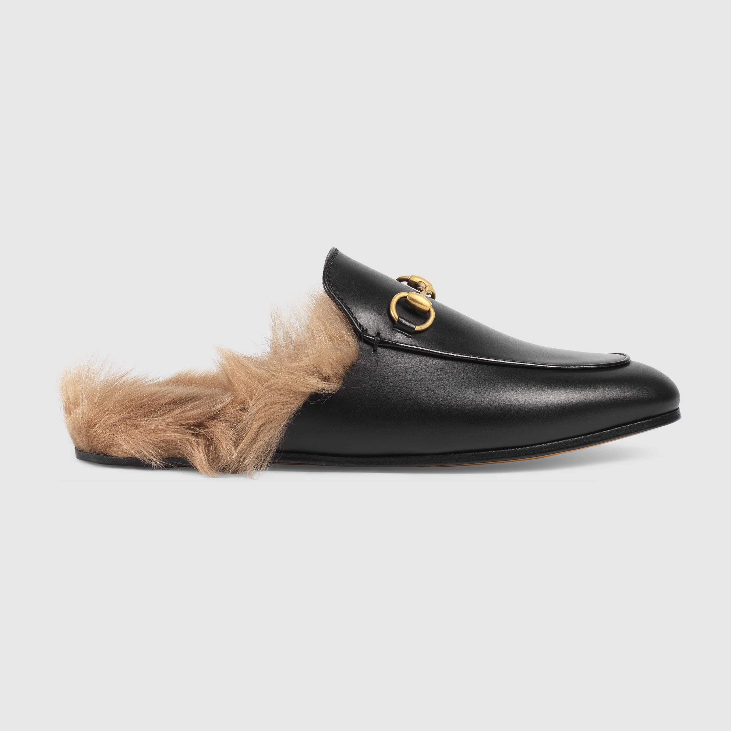 los-zapatos-mas-iconicos-del-2017-gucci-princetown-slippers