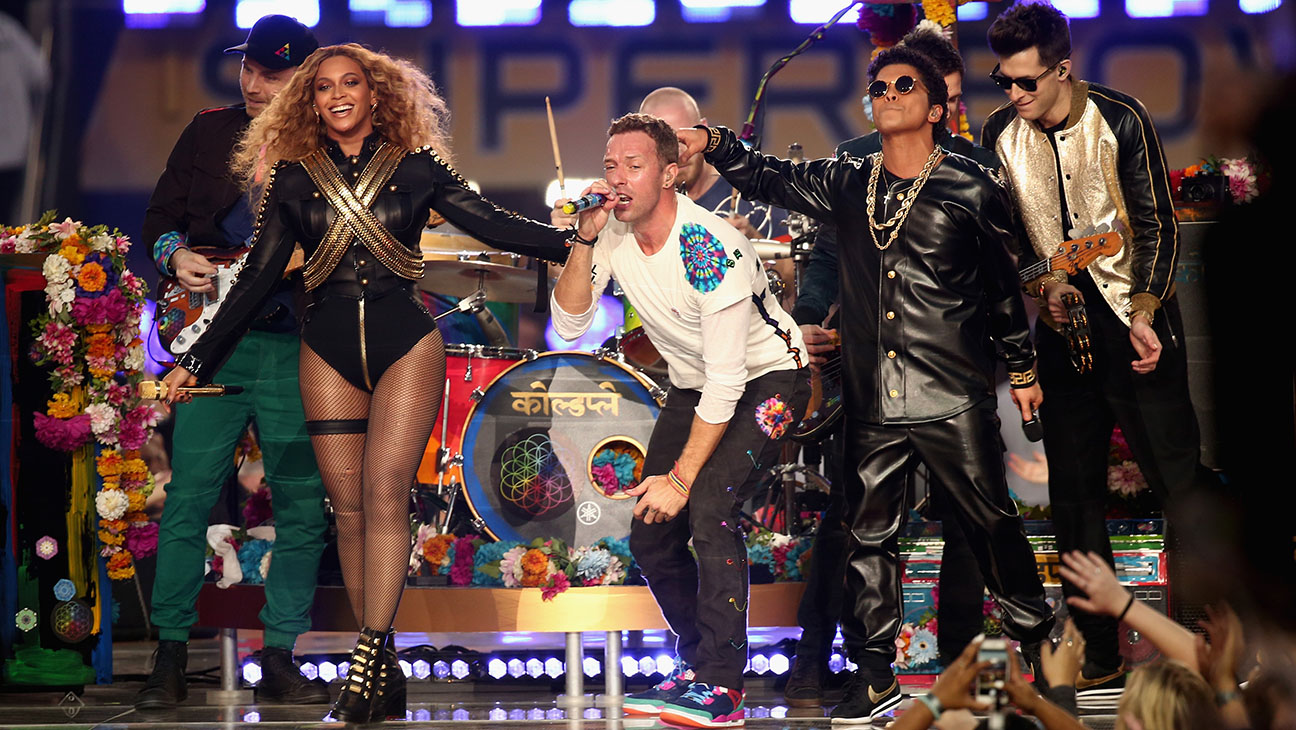 halftime-shows-del-super-bowl-espectaculares-incluyendo-michael-jackson-coldplay-beyonce-bruno-mars-2016
