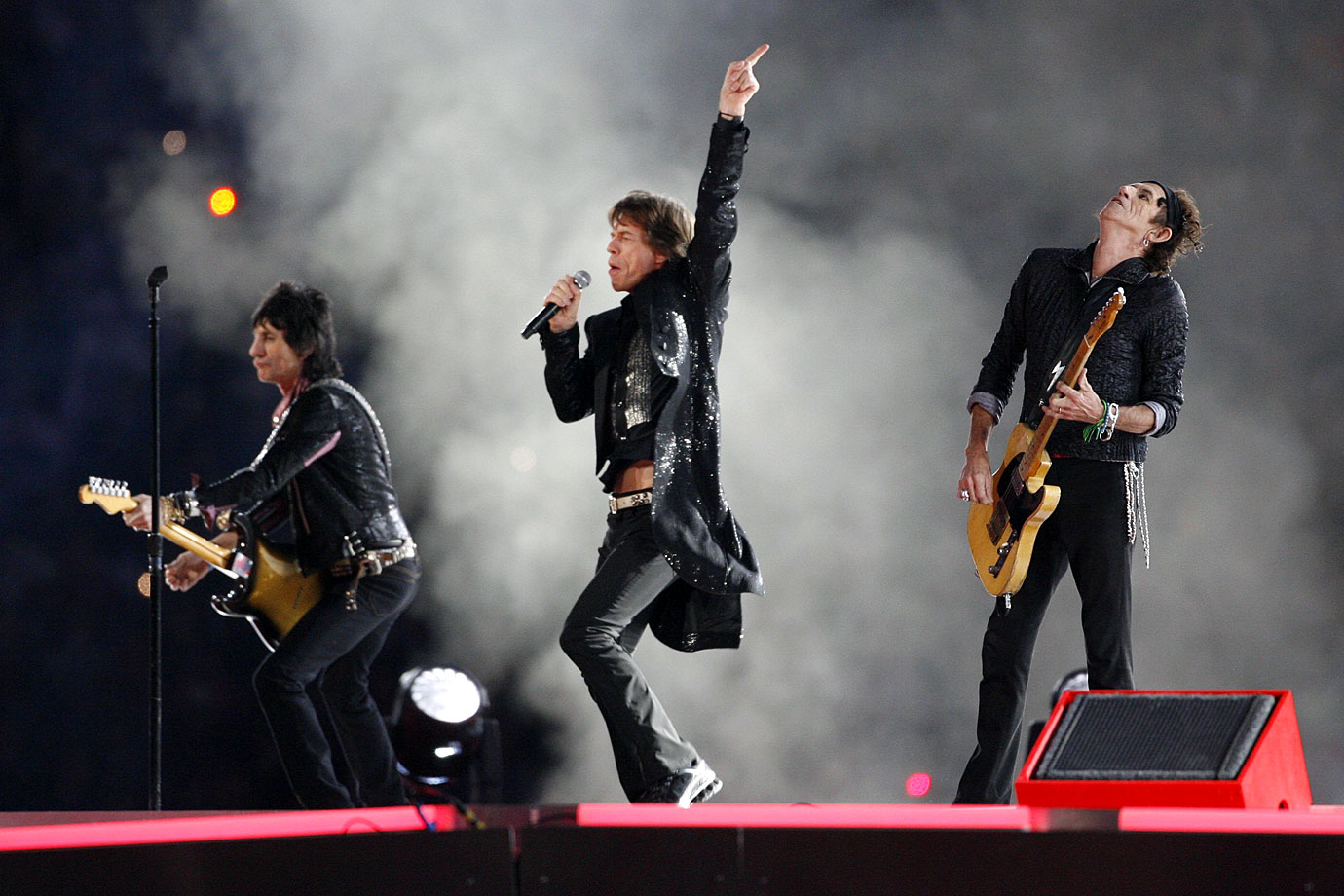 halftime-shows-del-super-bowl-espectaculares-incluyendo-michael-jackson-the-rolling-stones-2006