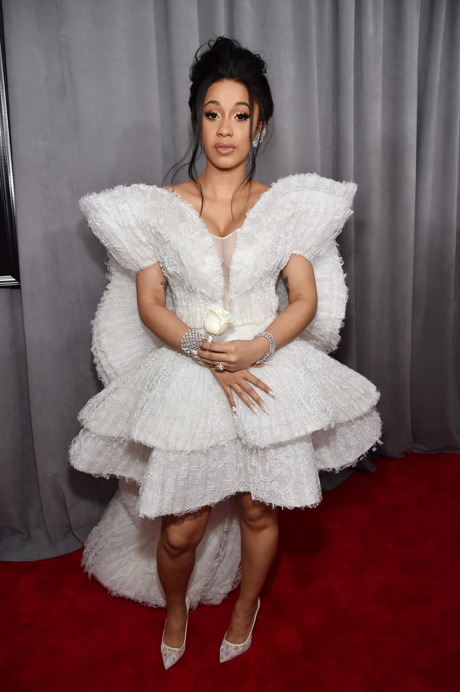 la-alfombraroja-los-grammy-awards-2018-cardi-b