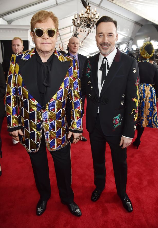 la-alfombraroja-los-grammy-awards-2018-elton-john