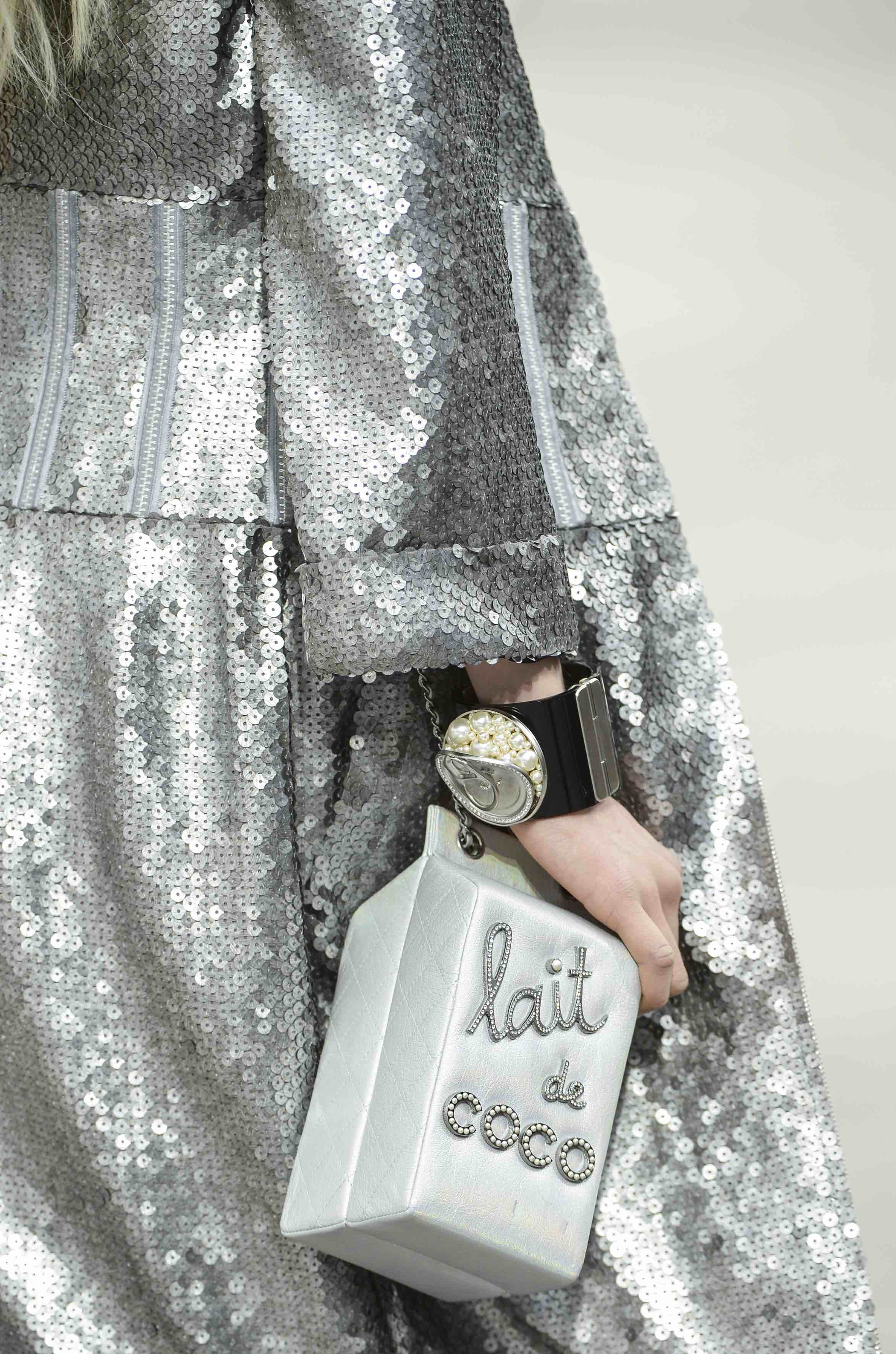 los-bolsos-iconicos-chanel-aw14-lait-de-coco