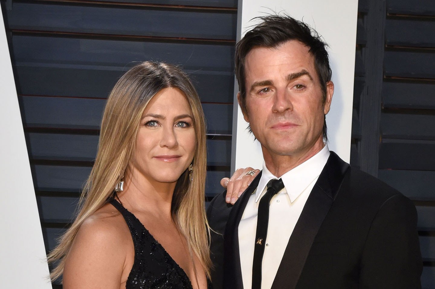 jennifer-aniston-anuncia-segundo-divorcio-justin-theroux-destacada