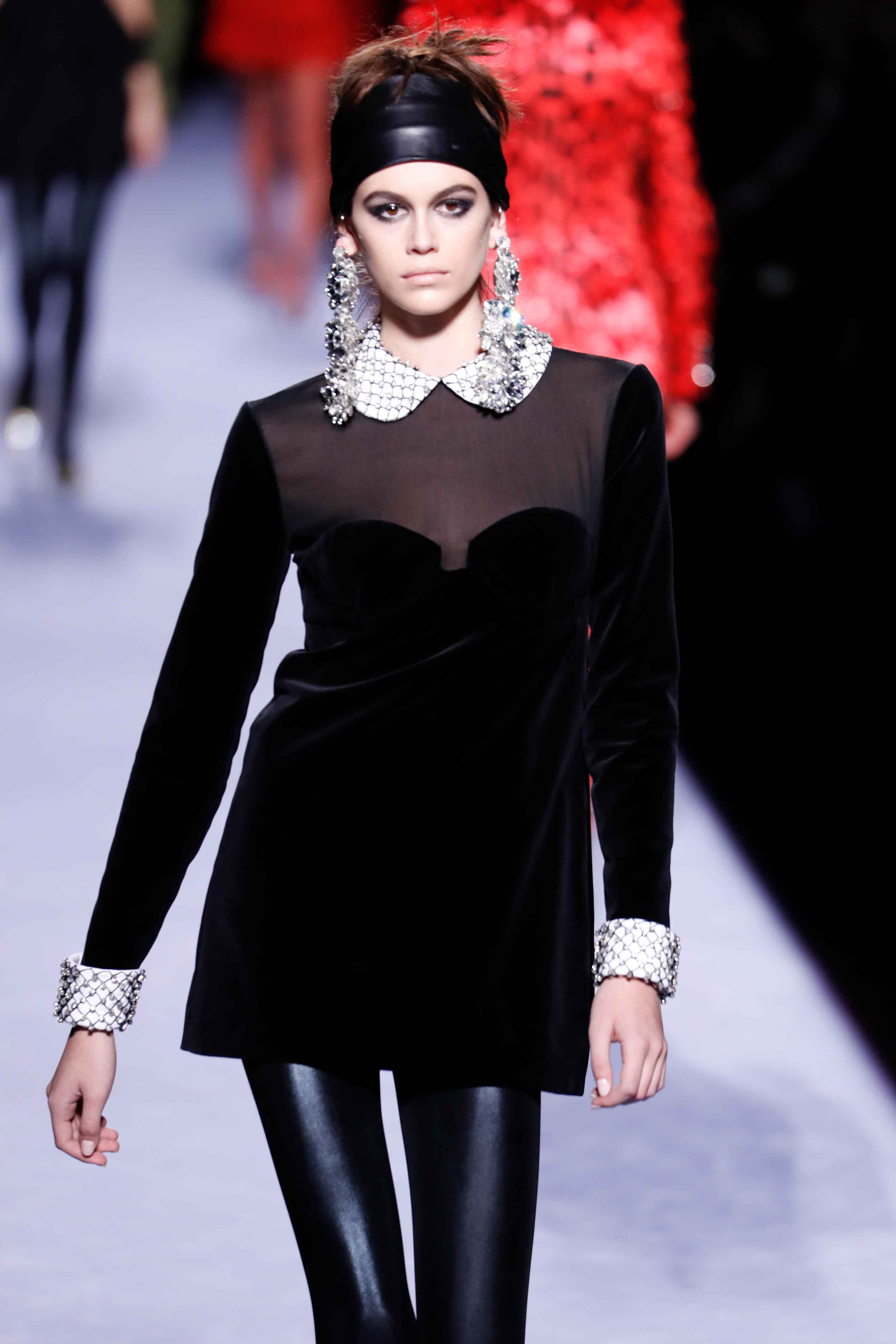 los-mejores-looks-de-belleza-las-pasarelas-otono-invierno-2018-tom-ford