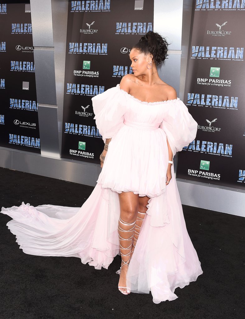 Los momentos más chic de Rihanna en la alfombra roja
