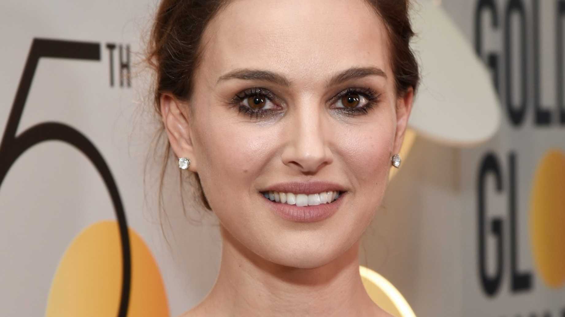 natalie-portman-habla-presentacion-en-los-golden-globes-destacada