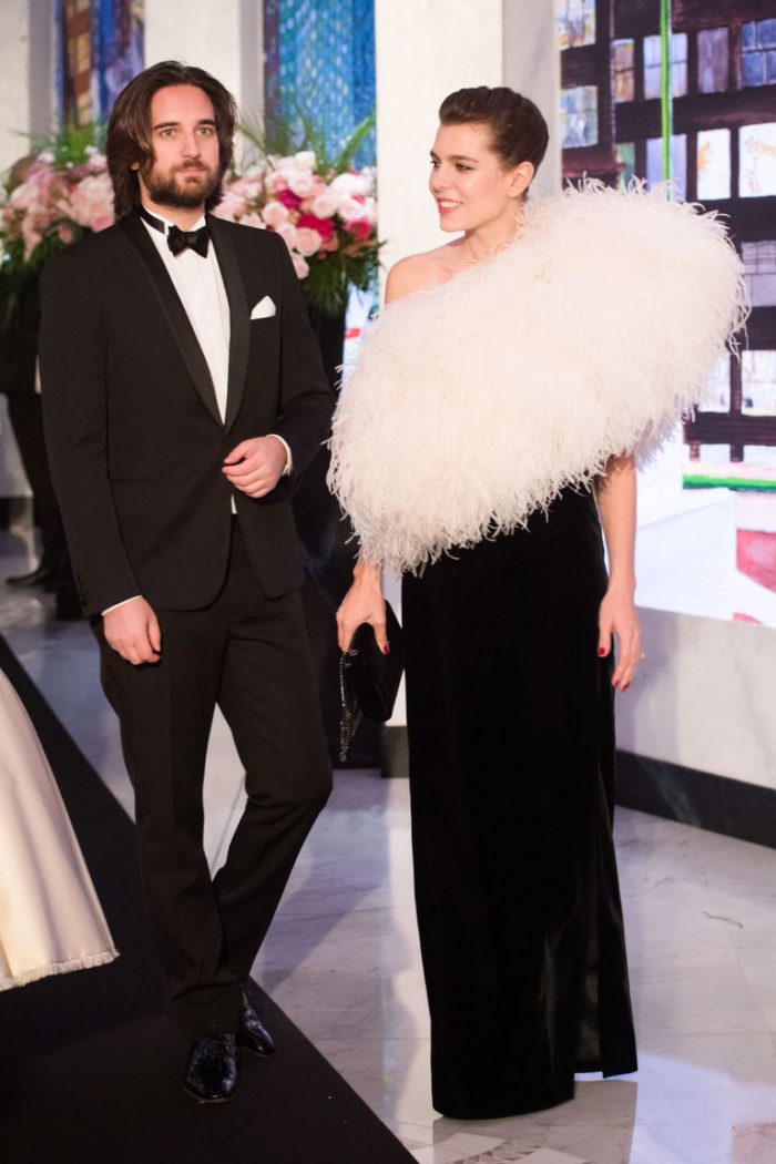 charlotte-casiraghi-nieta-de-grace-kelly-esta-comprometida-1