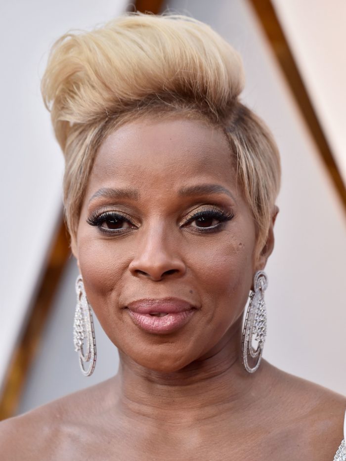 las-tendencias-belleza-cool-vimos-en-la-temporada-de-premios-mary-j-blige